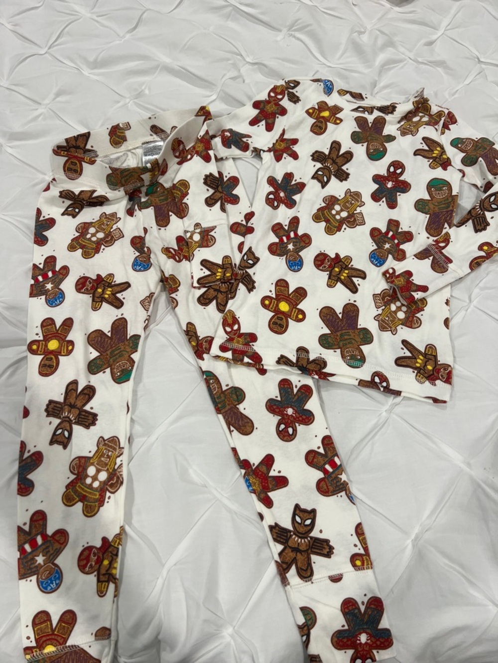 GAP Kids Marvel White Pajama Top with Brown and Multicolor Cookie Print boys 6